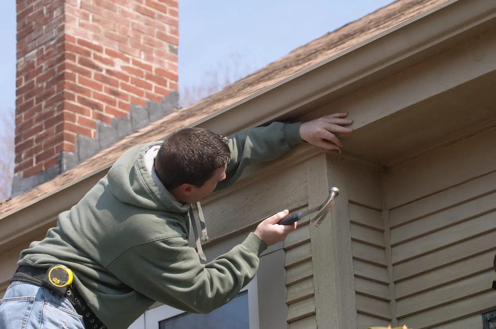 A newly installed vinyl siding on a residential building. | S&S Remodeling