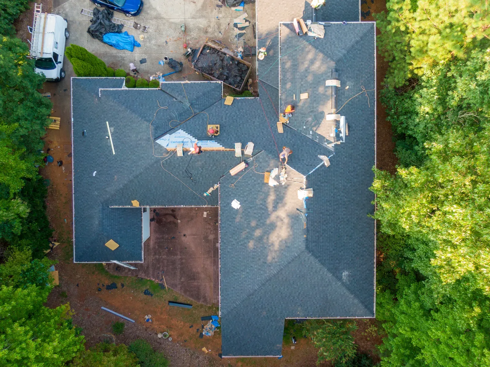 A residential asphalt roof replacement. | S&S Remodeling